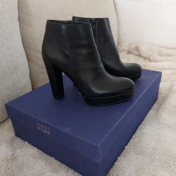NEW! Stuart Weitzman Black Leather Ankle Boots - Picture 3 of 5